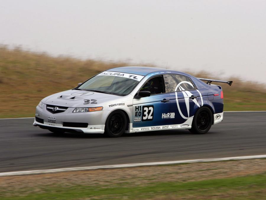  Acura TL Race Car 2004 года  (фото 6 из 6)
